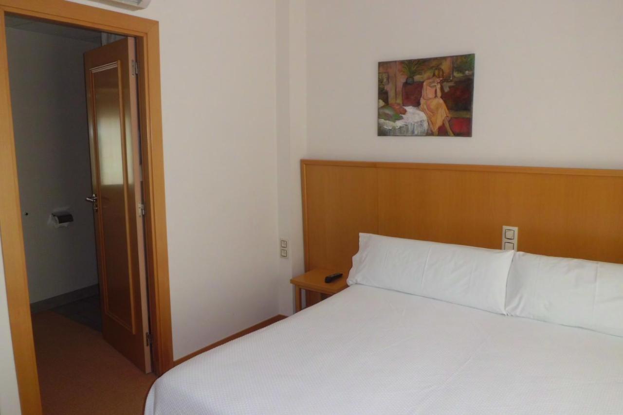 Hostal Palouet De Segarra Eksteriør bilde