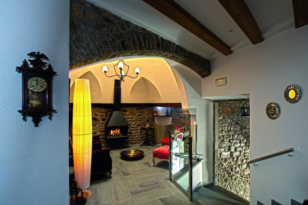 Hostal Palouet De Segarra Eksteriør bilde