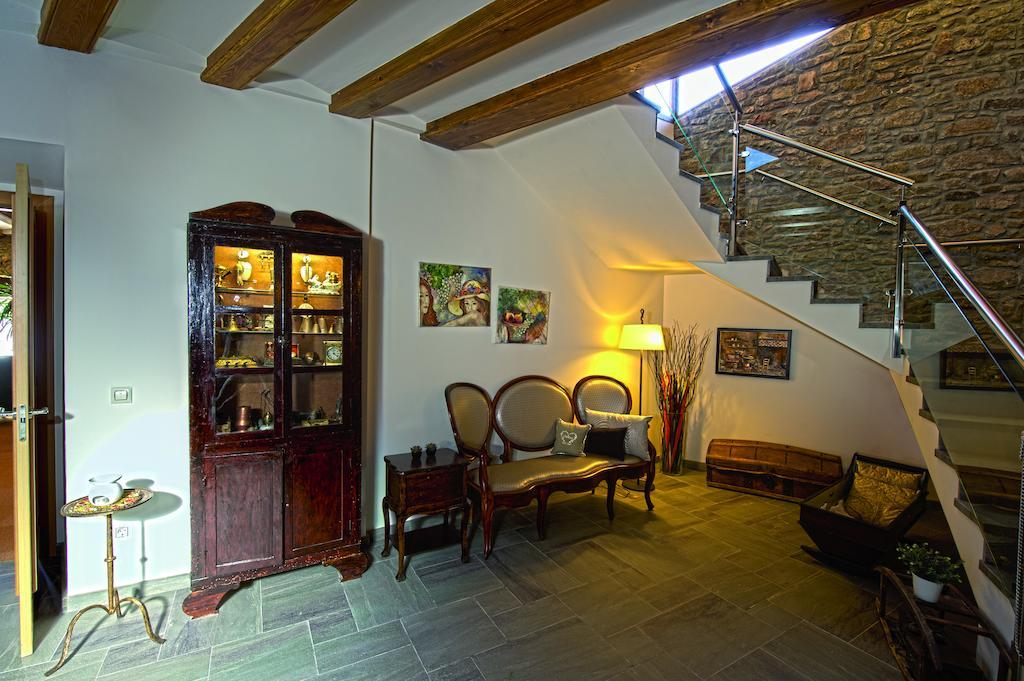 Hostal Palouet De Segarra Eksteriør bilde