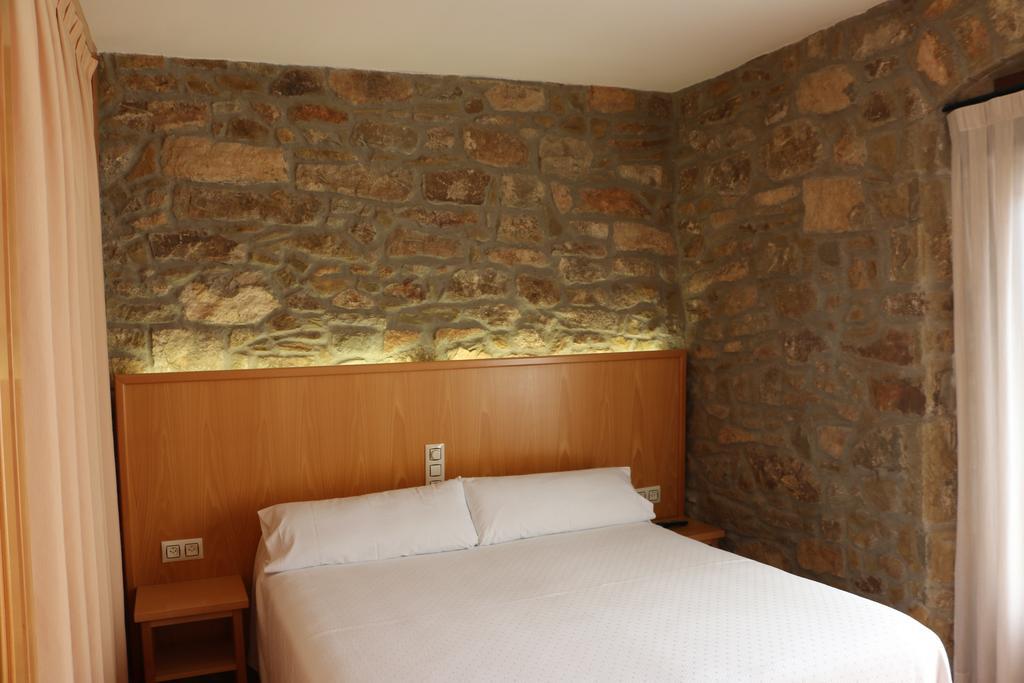 Hostal Palouet De Segarra Eksteriør bilde
